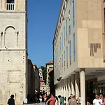 Boutique Forum