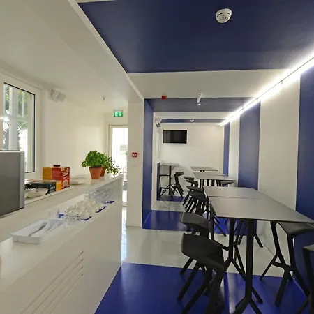 ホステル ブティック フォーラム ザダル