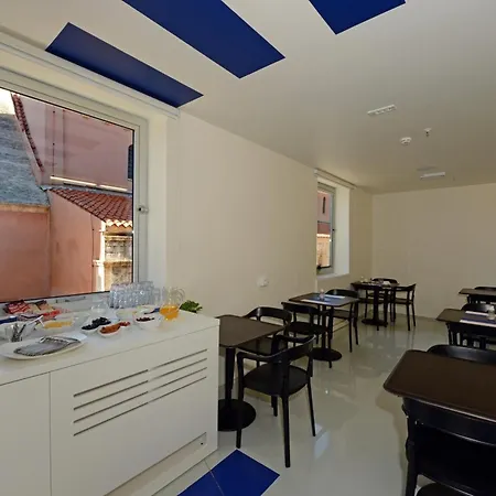 Hostal Boutique Forum *