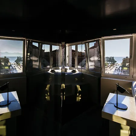 ブティック フォーラム ザダル