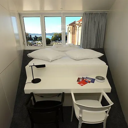Boutique Forum Hostal *
