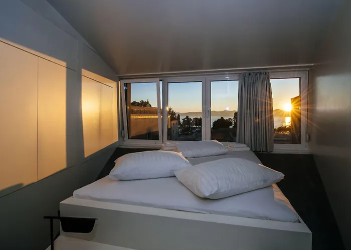 Boutique Forum * Задар