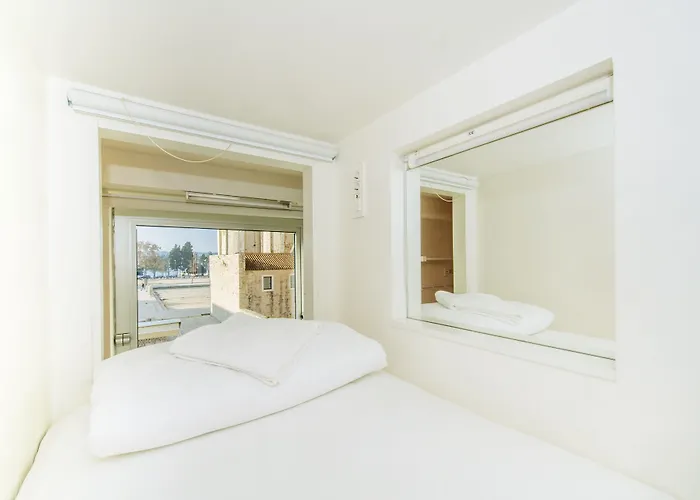 Boutique Forum 호스텔 *